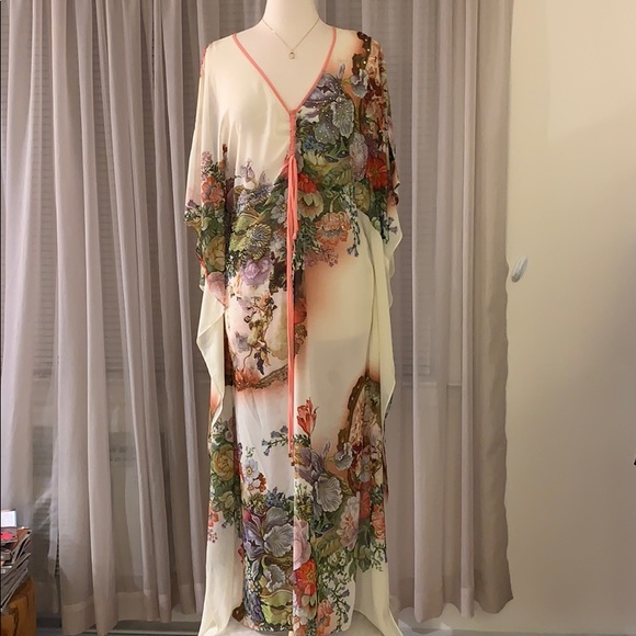 Hartly Other - 🎁 HARTLY Caftan/Beach/Pool Cover Up, Elegant NWT